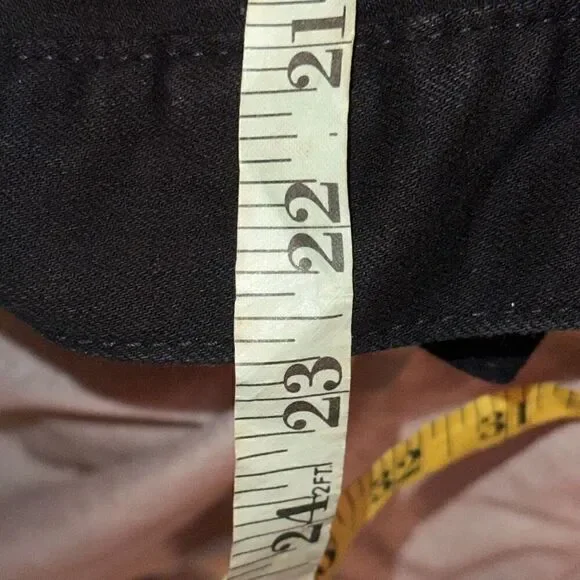 "NEW" Black denim jacket, ladies size med(8-10) by time and true - Picture 10 of 10